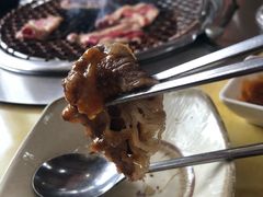 -牛信亭韩国料理·炭火烤肉(紫藤路店)