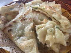 葱油锅贴-杨辉饭店