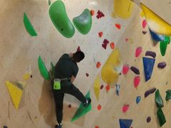 -ROCKPLUS攀岩馆(环宇城店)