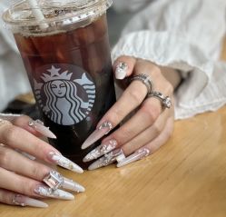 -LILY NAILS美甲美睫
