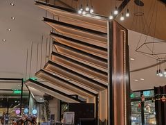 -WOLFGANG PUCK KITCHEN & BAR(迪士尼小镇店)