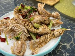 濑尿虾-郭姐·威海渔村(黄兴路店)