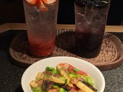 -三出山火锅(南京万象天地店)