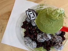 -DQ·蛋糕·冰淇淋(大宁国际商业广场店)