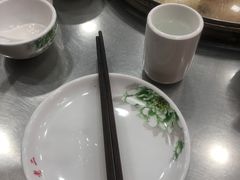 -屯老二农家铁锅炖·行业领军者(梅江店)