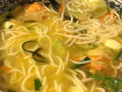 原味小锅米线-滇越乘象云南餐厅(豆各庄店)