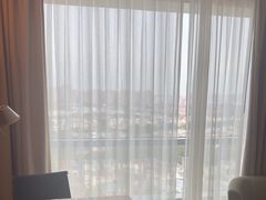 -上海浦东康桥绿地假日酒店