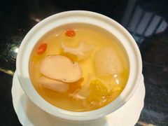 松茸炖花胶汤-西茶·宋宴·精致江南料理