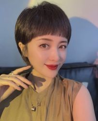 -TOP HAIR SALON