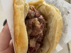-闫家驴肉老店(华电一校店)
