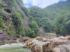 -雅鲁激流探险漂流