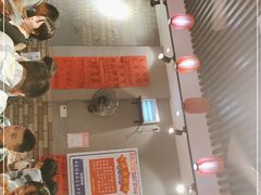 -爆炸头阿姨小四川正宗川味小吃(无任何分店)