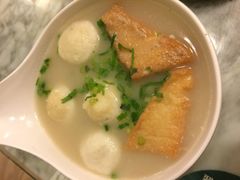 鱼蛋片头河-翠华餐厅