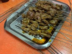 -酒宝荡烧烤(长航局江大路住宅小区店)