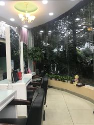 -俊峰美容美发