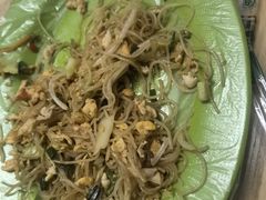-蚝哥花姐湛江烤生蚝(美丽湾市场店)