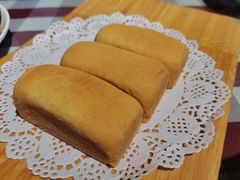 台湾凤梨酥点心-邓丽君音乐主题餐厅