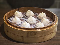 招牌鲜肉小笼汤包-玖鲜小笼(中山广场店)