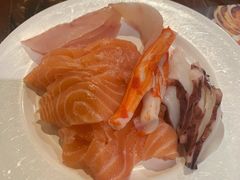 -四海一家自助餐(益田假日广场店)