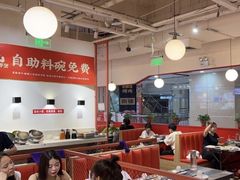 -鸡遇虾煲干锅火锅(小寨金莎店)