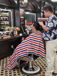 -海文先生国潮烫染男士理发馆