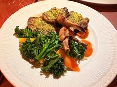 -福楼毕斯罗F Bistronome(国贸商城约会地标景观店)