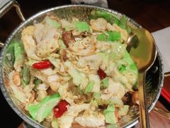 干锅手撕包心菜-望湘园·洞庭渔宴(浦江欢乐颂店)