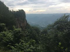 -齐岳山