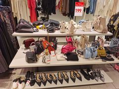 -ZARA(凯德乐峰广场店)