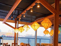 大堂-云海肴·汽锅鸡·云南菜(天山百盛优客店)