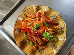 -嘉峪关伊俩寺烤肉店