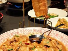 莲子米烧石首鮰鱼-曾宴·楚菜(湖北省博物馆店)