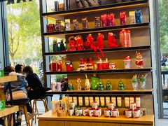 -星巴克臻选(杭州嘉里中心1F店)
