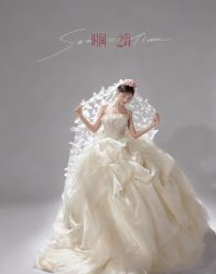 -雅云婚纱摄影工作室旗舰店