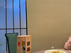 -香山湖家家宴(中山陵店)