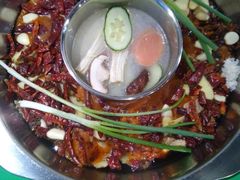 鸳鸯锅-周幺妹重庆老火锅(银泰城总店)