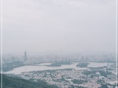 -紫金山山顶公园