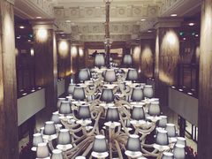-Salon de The de Joel Robuchon(外滩18号店)