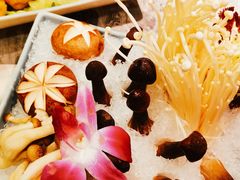 -大头椰·海南椰子鸡火锅(思明万象城店)