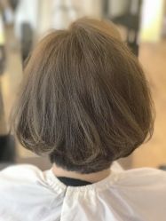 -意廊 Hair Salon