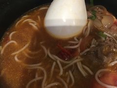 -美奈小馆·越南料理(中航城君尚购物中心店)