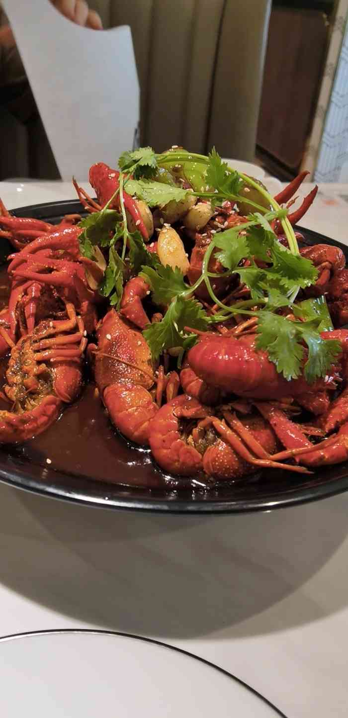 一佳靓虾·中餐厅-"因为离住的酒店近,图方便就带着家里人来这.