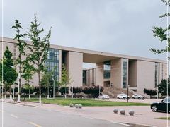 -中国科学院大学雁栖湖校区图书馆