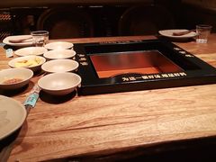 -老牌坊云南鱼豆花火锅(爱建店)