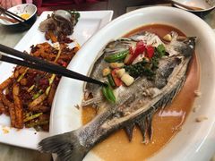 葱椒鲈鱼-绿茶餐厅(成都大悦城店)