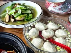 特色鱼圆汤-贾老板缸肉馆(潮韵街店)