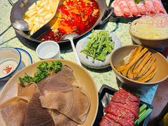 -鸿姐老火锅(静安店)