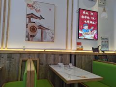 -弘束束柳州深巷螺蛳粉(珠江路店)