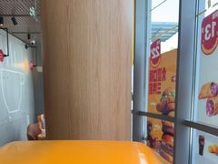 -麦当劳(北苑秋实路店)