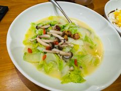 -乐忻皇朝(上海中心大厦店)